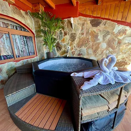 Chabela's Seaview Penthouse & Appartamento